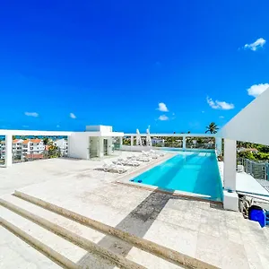 Rooftop Pool Ducassi Studio Deluxe Beach Club & Spa Punta Cana