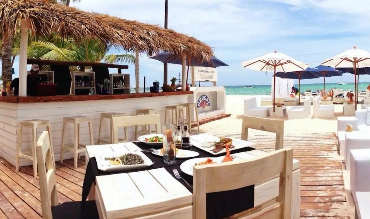 Ducassi Suites Rooftop Pool - Beach Club And Spa Punta Cana Hotel